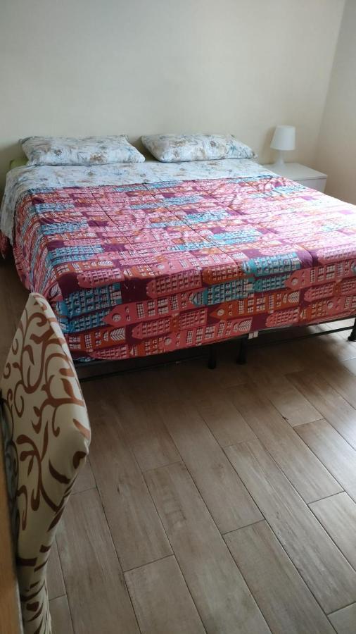 De Candia House Apartment Rescaldina Bagian luar foto